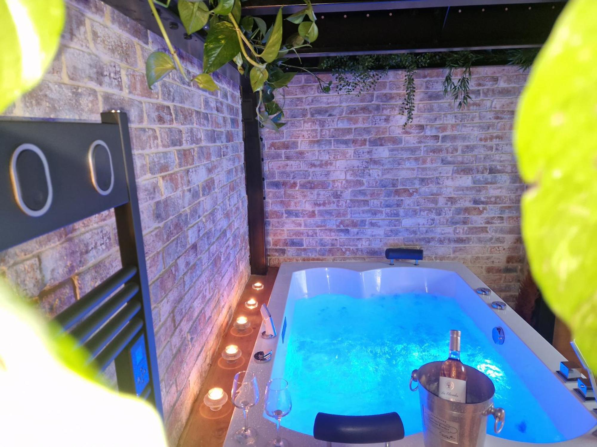 Au Spa De Llea Suite Retro Avignon Eksteriør billede